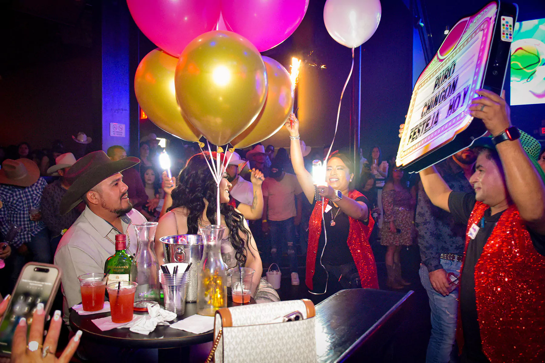 Reserva tu espacio VIP en el mejor nightclub de Houston